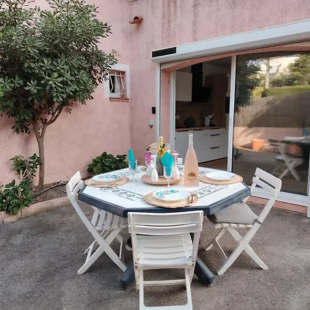 Boulouris Entre Et Piscine Apartment Saint-Raphael (Var)